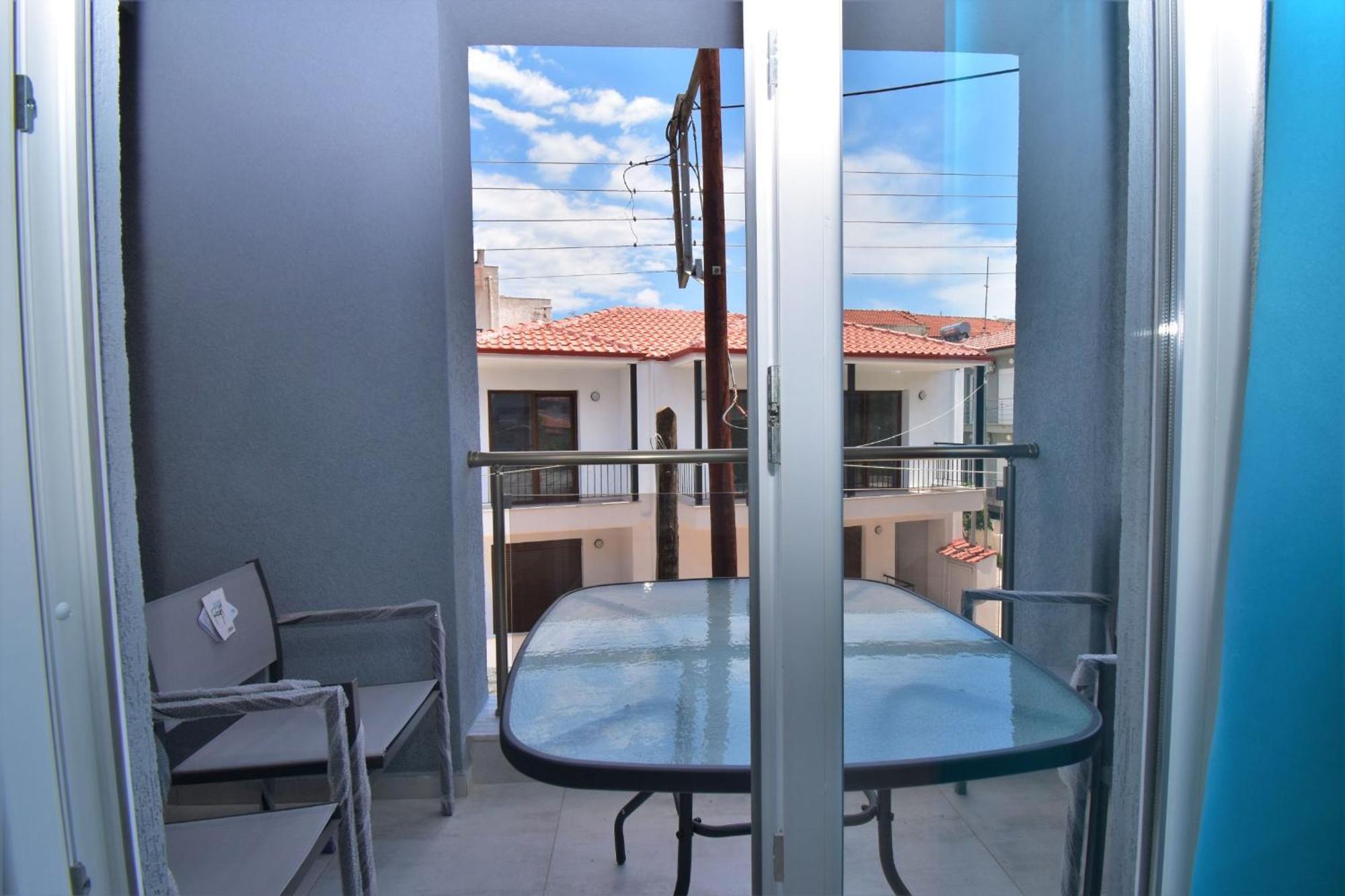 Apartments Miki Polychrono Luaran gambar