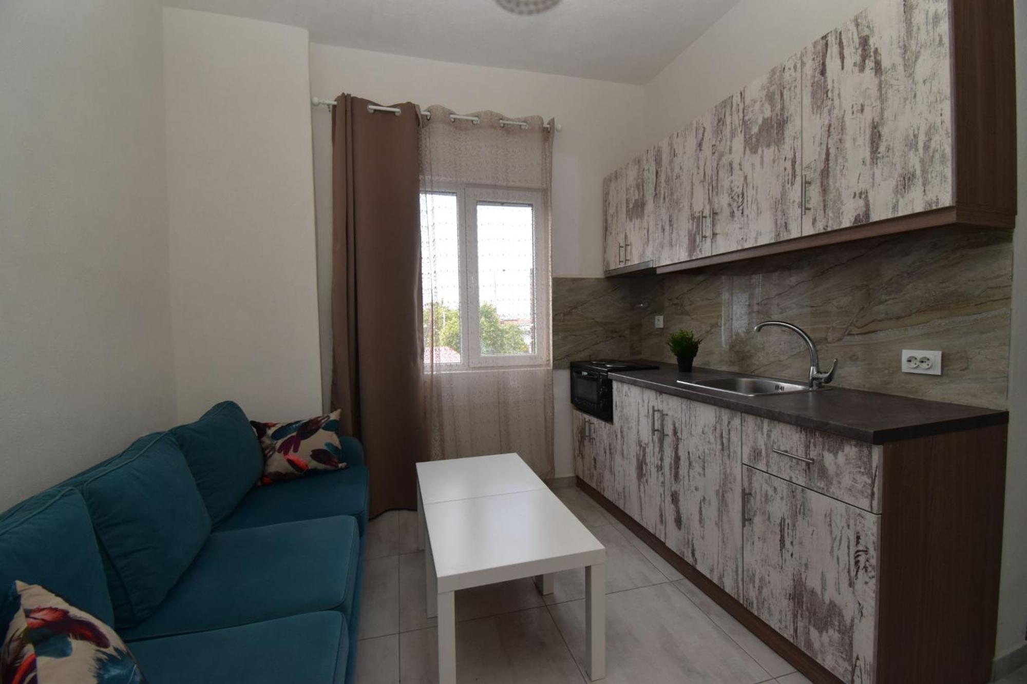 Apartments Miki Polychrono Luaran gambar